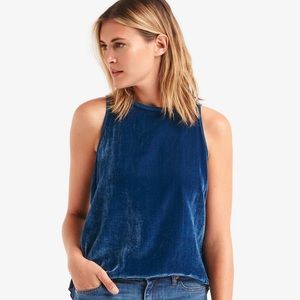 Gap velvet blue top EUC